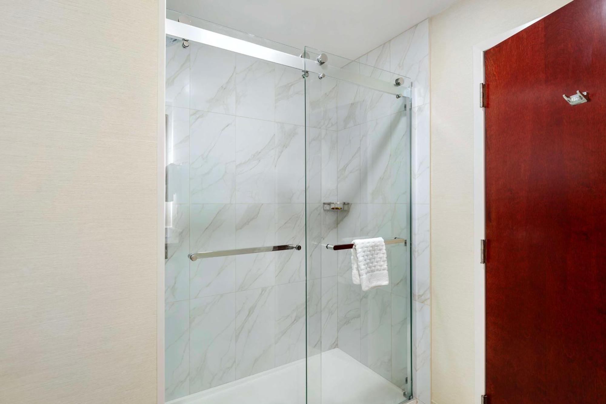Best Western Plus Crossroads Inn & Suites Zion Crossroads Eksteriør bilde